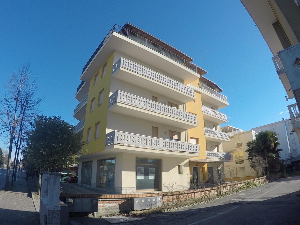 - Agenzia Cocal Apartment *